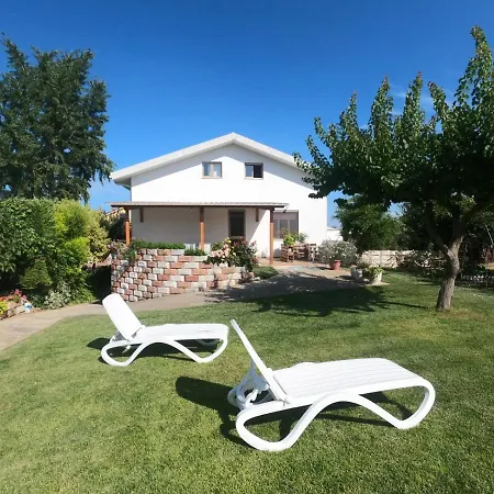 Вилла Tranquil Villa Retreat In Giuliano Teatino