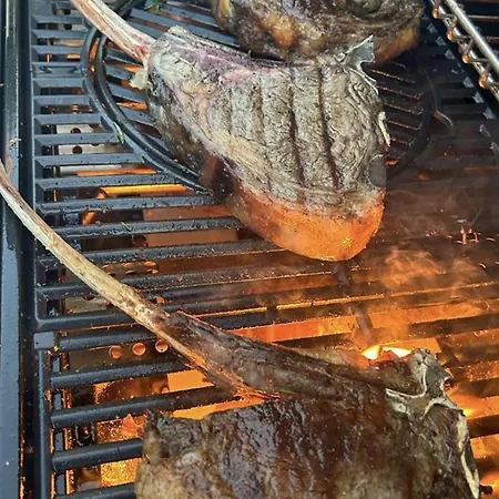 Tranquil Villa Retreat In Giuliano Teatino