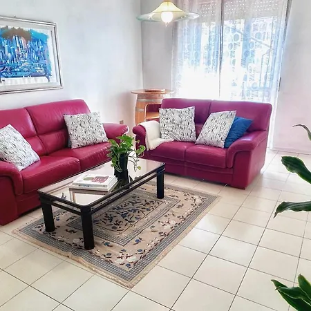 Βίλα Tranquil Retreat In *