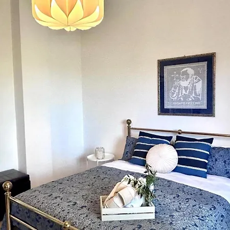 Tranquil Villa Retreat In Giuliano Teatino Villa